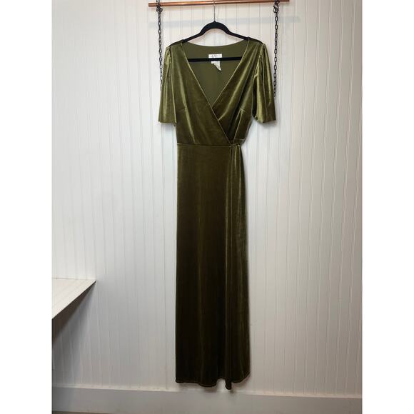 NWT Sorella Vita 9660 Velvet Velour Green Wrap Maxi Dress Bridesmaid Size 12 - Picture 1 of 7